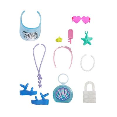 Barbie'nin Moda Aksesuarları Paketi Plaj Aksesuarları GRC13